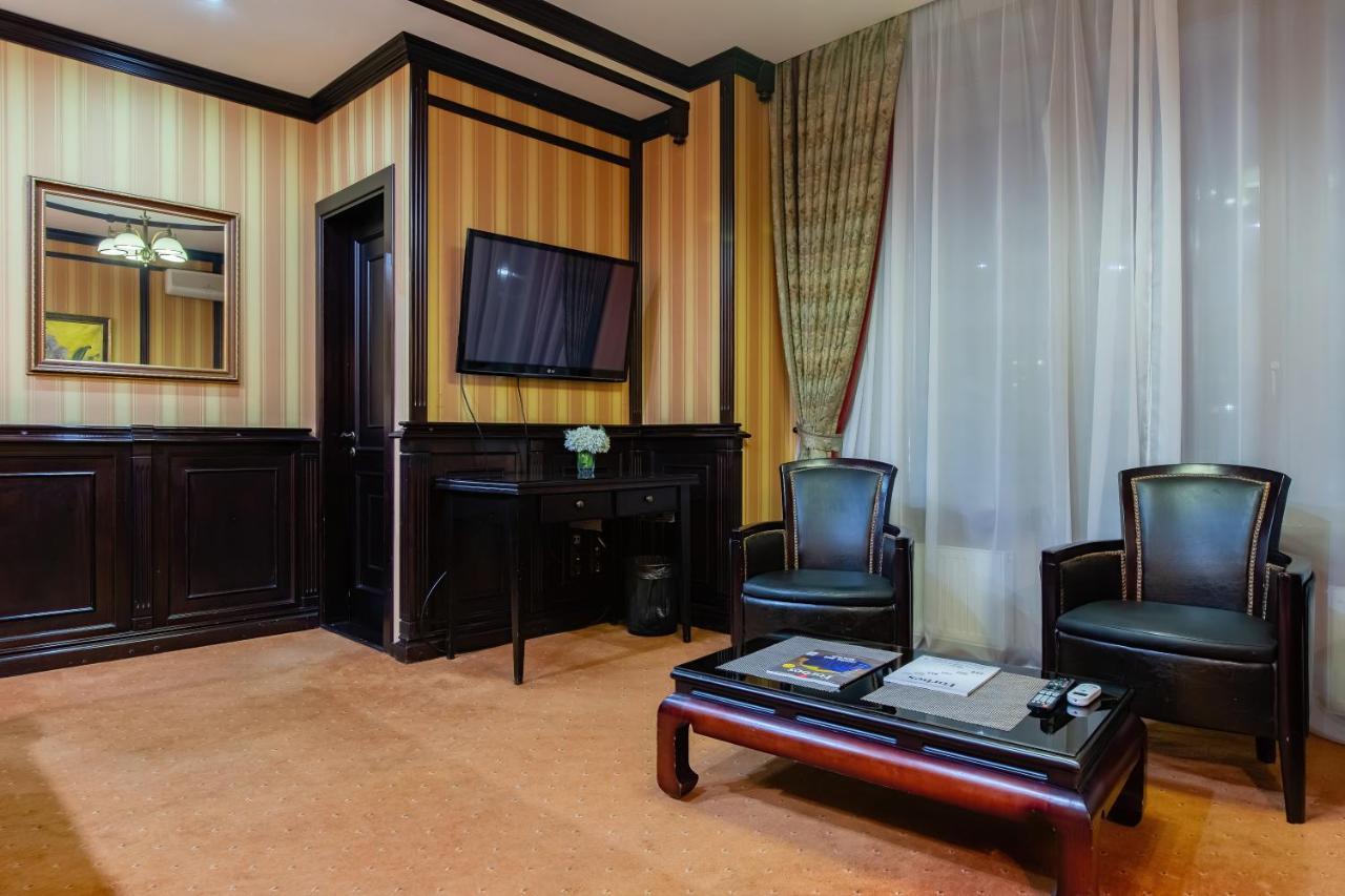Apartments On Zhilyanskaya Street 59 Kijev Kültér fotó
